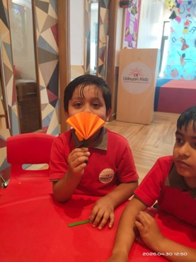 ORANGE DAY DELIGHT AT UK 108 GGN